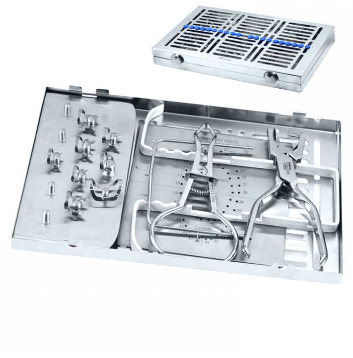 Rubber dam instruments set in tray fig 2