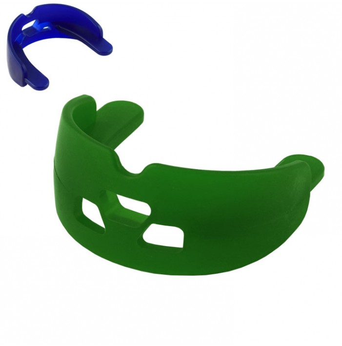 Ultima mouth guard without strap green