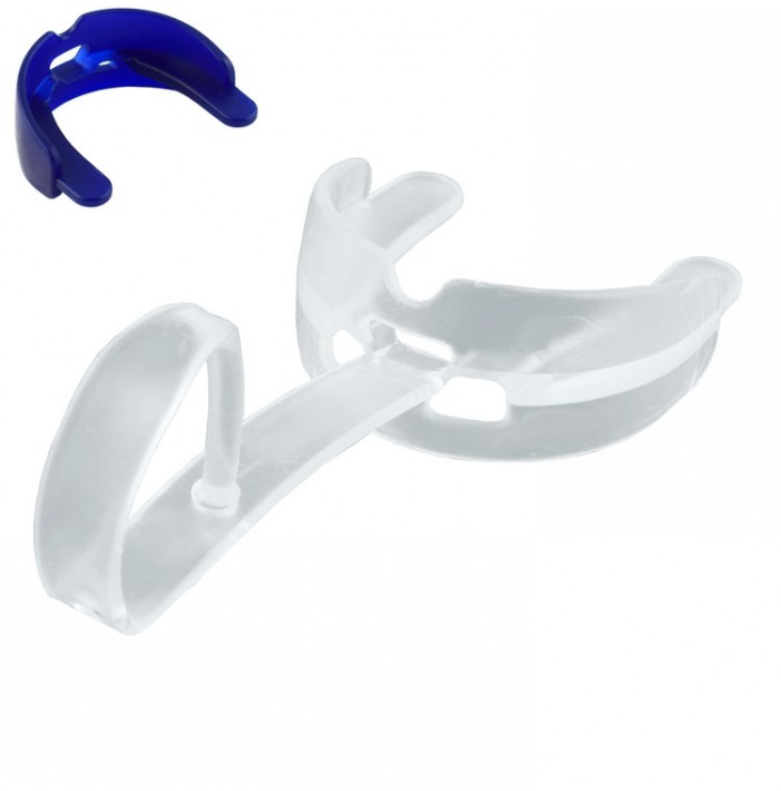 Ultima mouth guard with strap clear