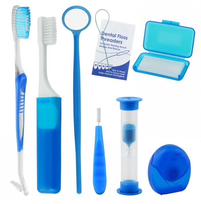 Zestaw ortodontyczny higieniczny w etui niebieski