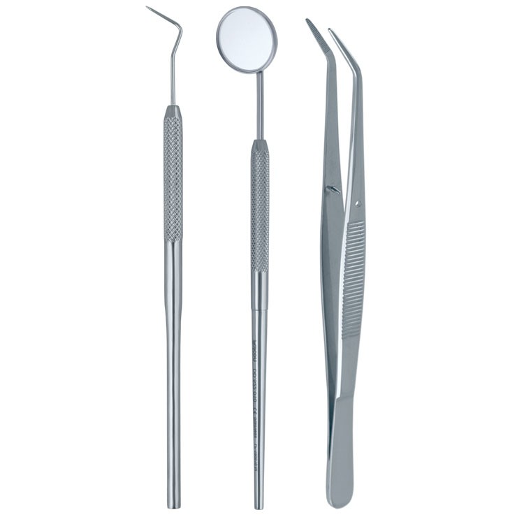 Zestaw diagnostyczny zawierający miękki zgłębnik fig.9