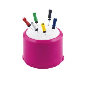 Pojemnik do dezynfekcji instrumentów endodontycznych różowe