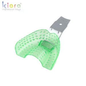 Kiara Jednorazowa łyżka wyciskowa ortodontyczna górna roz S fig.17 (25 szt.)