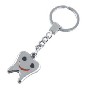 Breloczek metalowy uśmiechnięty ząbek