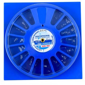 Zestaw koron poliestrowe asortyment 8-32 (32szt)